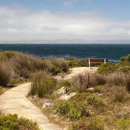 Central Cottage At The Sea 1 Hermanus Exterior photo